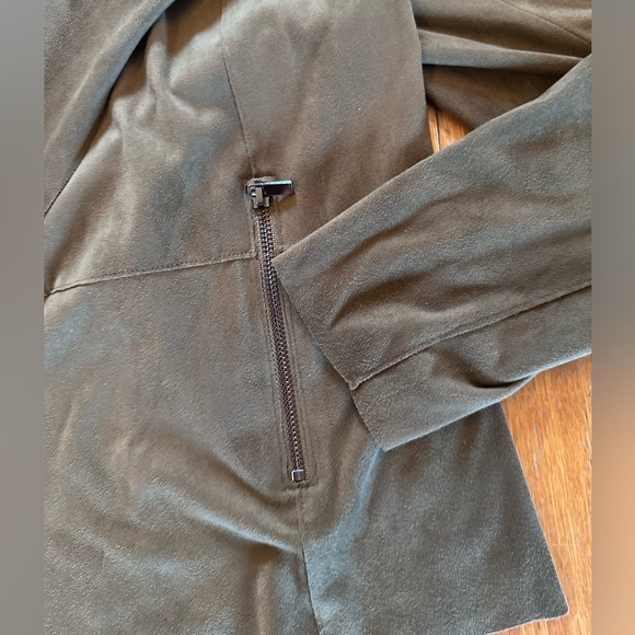 Bagatelle Women’s Faux-Suede Drape-Front Jacket Olive Green Size 1x New No Tags - Picture 6 of 6